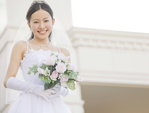 「結婚式のお手伝いをする」そんな思いで治療に携わっています